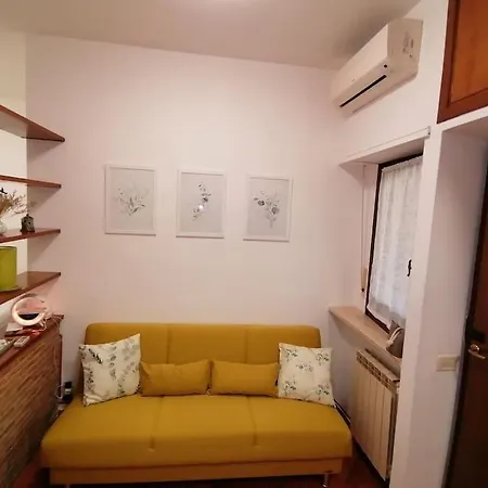 Tor Vergata Metro C Apartment Rome